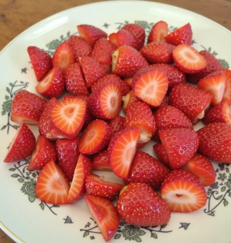 Strawberry yum yum recipe
